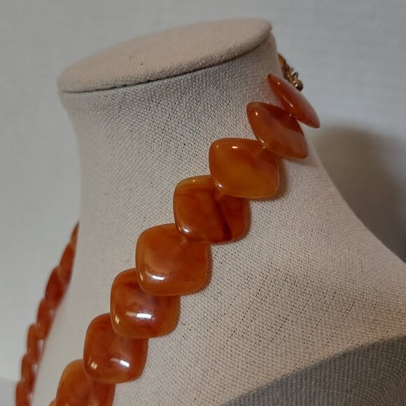 RARE Vintage Faux Amber Lucite Beaded 26” Necklace 1970s MCM - Picture 1 of 9